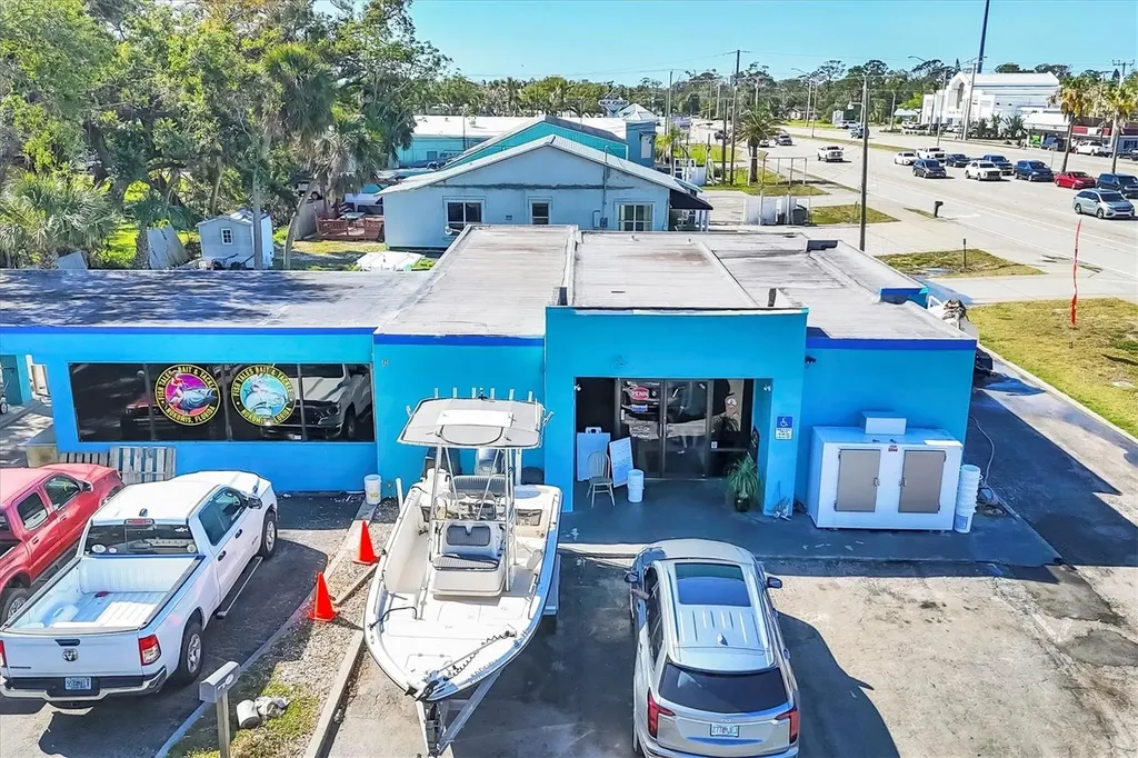 101 S Tamiami Trail S Nokomis FL 34275