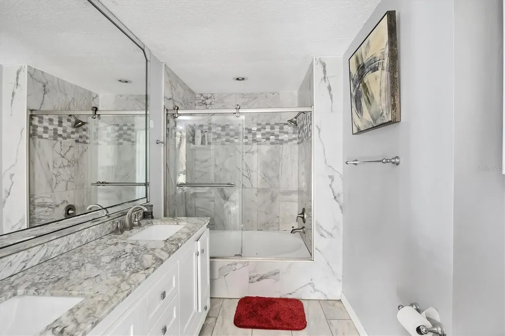 101 S Tamiami Trail S Nokomis FL 34275