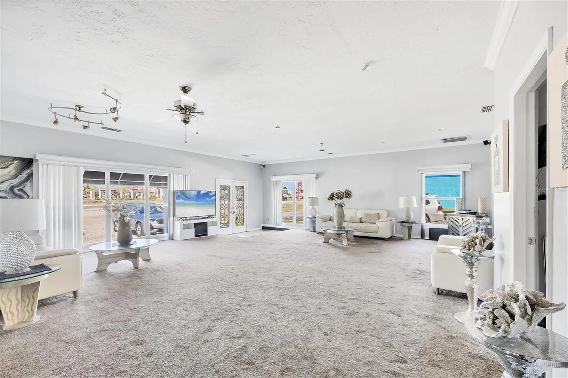 101 S Tamiami Trail S Nokomis FL 34275