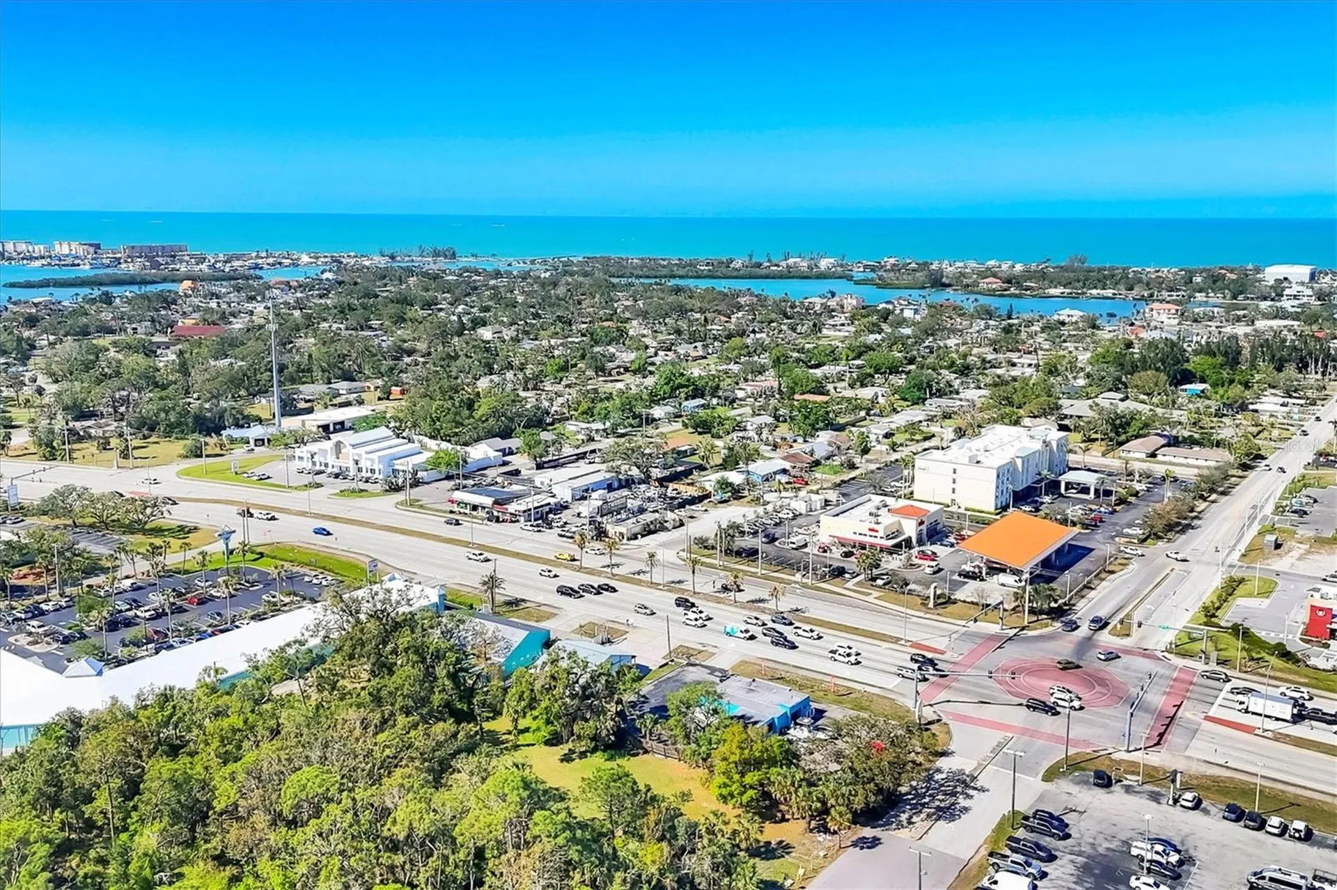 101 S Tamiami Trail S Nokomis FL 34275