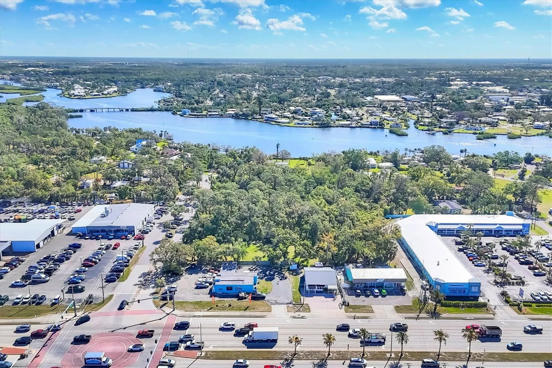 101 S Tamiami Trail S Nokomis FL 34275