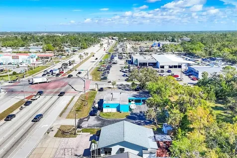 101 S Tamiami Trail S Nokomis FL 34275