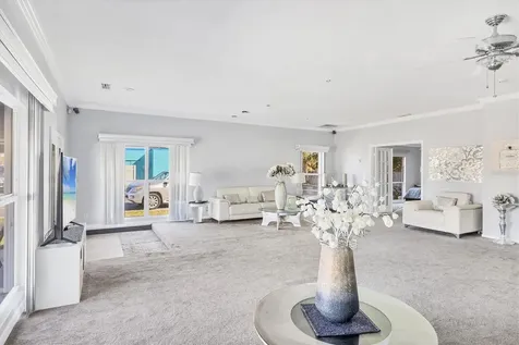 101 S Tamiami Trail S Nokomis FL 34275