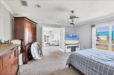 101 S Tamiami Trail S Nokomis FL 34275