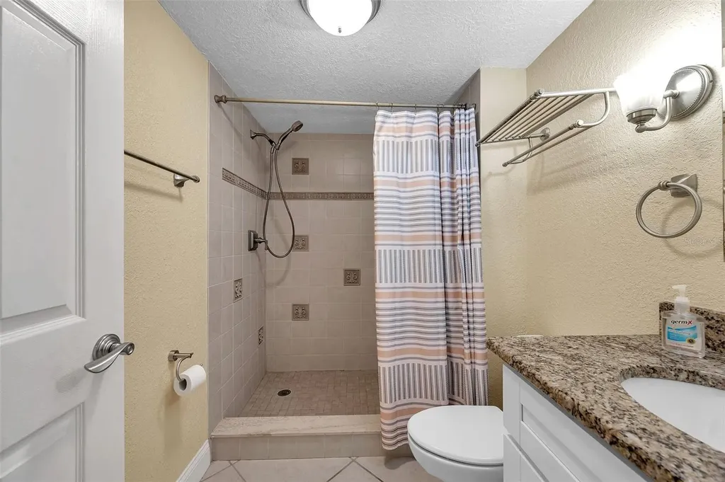 36750 Us 19 N Palm Harbor FL 34684