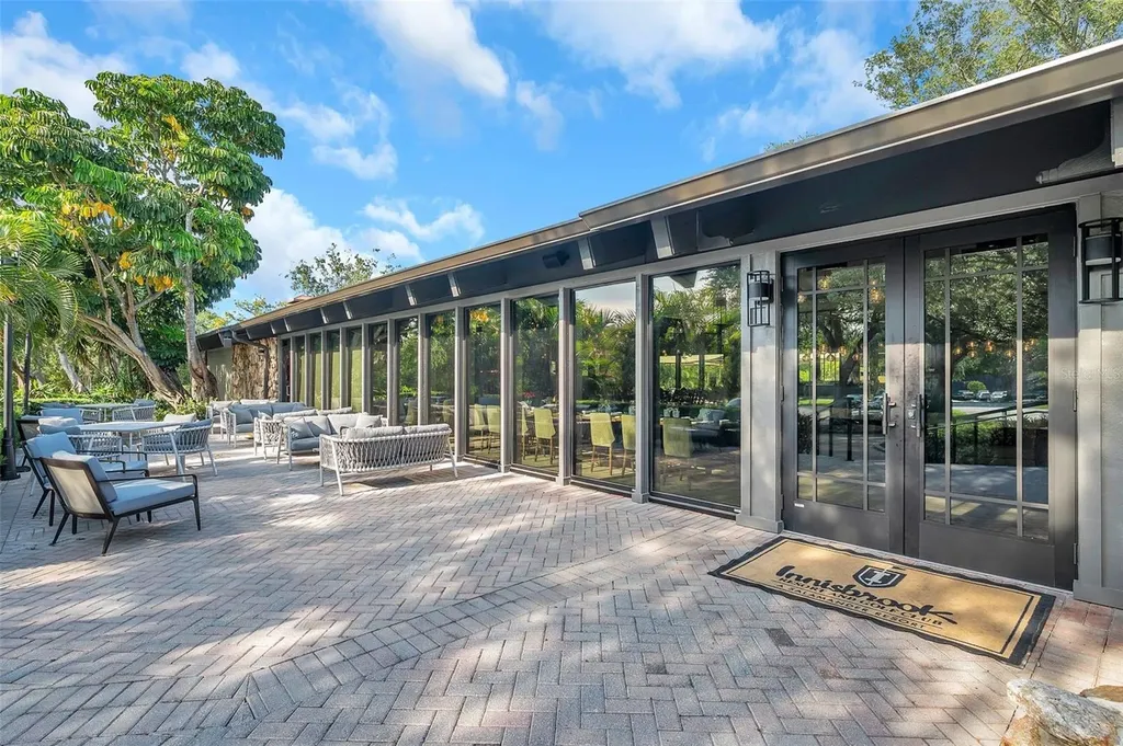 36750 Us 19 N Palm Harbor FL 34684