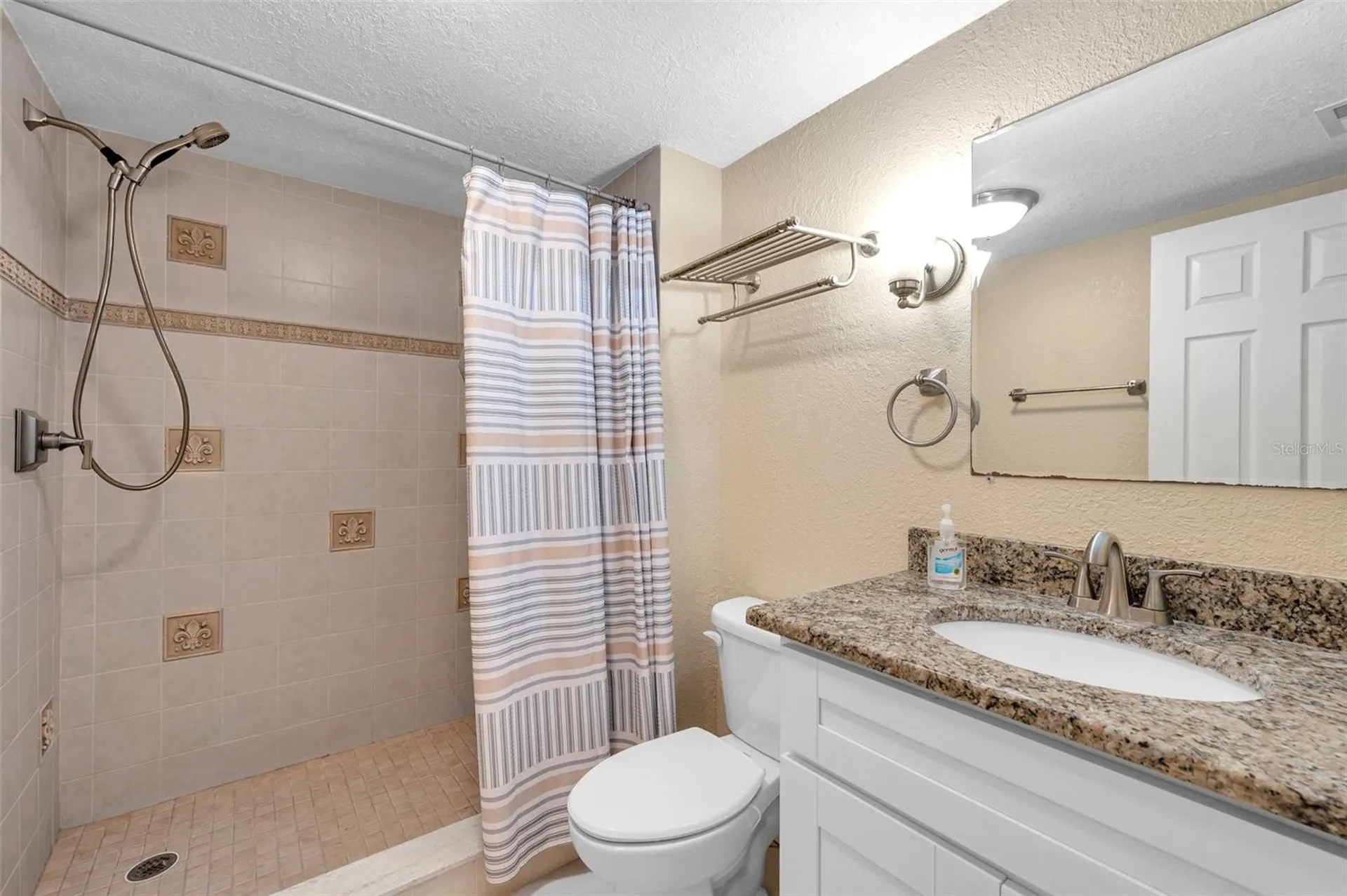36750 Us 19 N Palm Harbor FL 34684