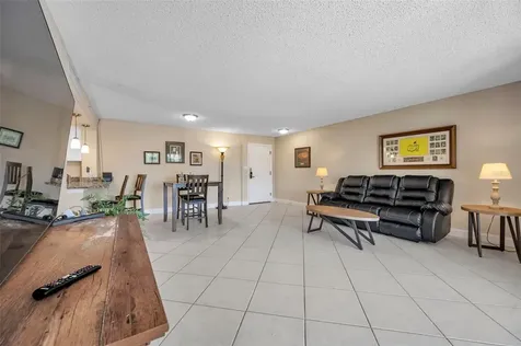 36750 Us 19 N Palm Harbor FL 34684
