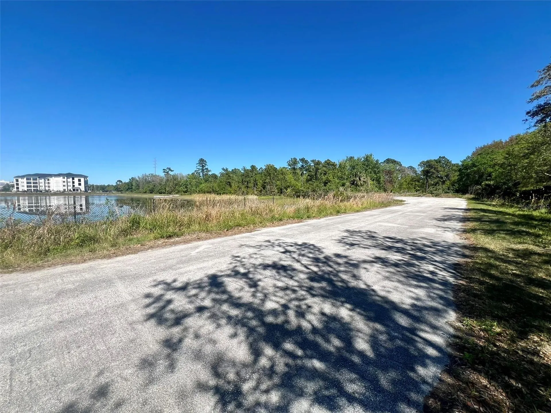 12528 E Colonial Drive Orlando FL 32826