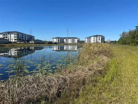 12528 E Colonial Drive Orlando FL 32826