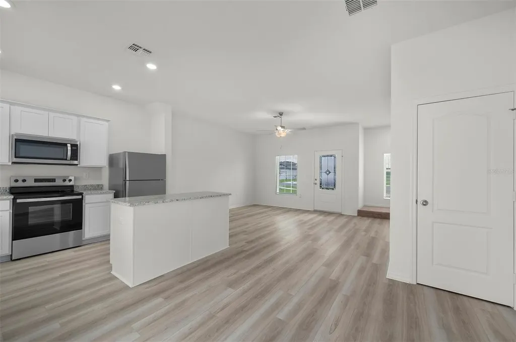 13450 Leaping Water Way Astatula FL 34705