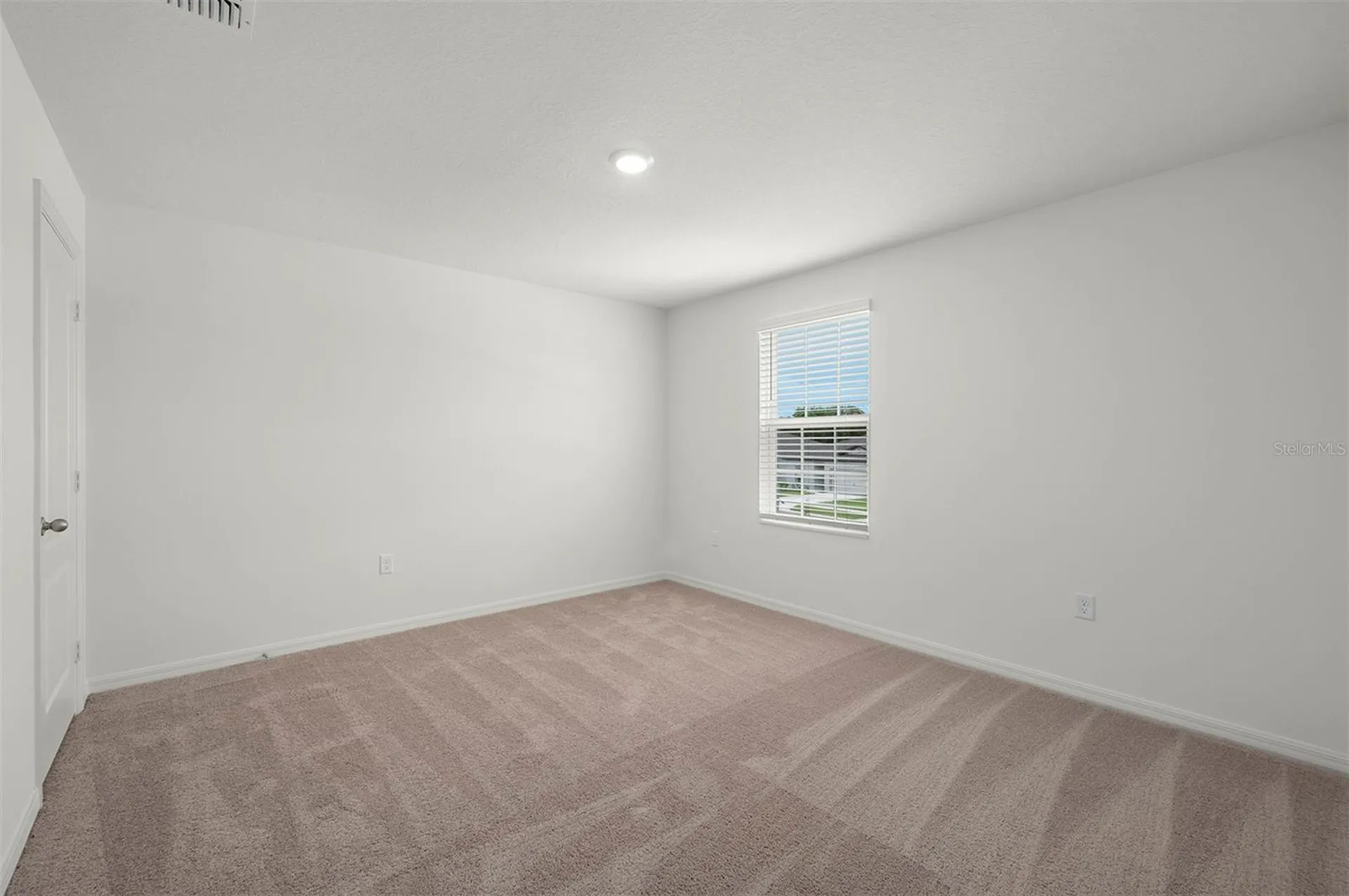 13450 Leaping Water Way Astatula FL 34705