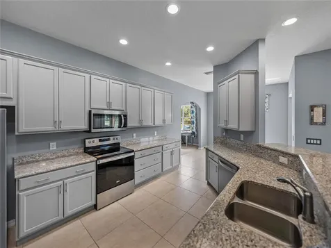 1124 Sawgrass Drive Winter Haven FL 33884
