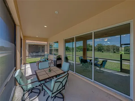 1124 Sawgrass Drive Winter Haven FL 33884