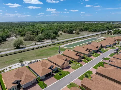 1124 Sawgrass Drive Winter Haven FL 33884