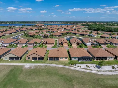 1124 Sawgrass Drive Winter Haven FL 33884
