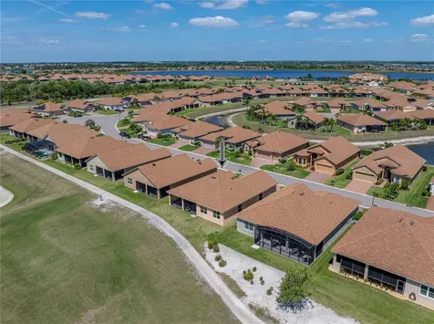 1124 Sawgrass Drive Winter Haven FL 33884