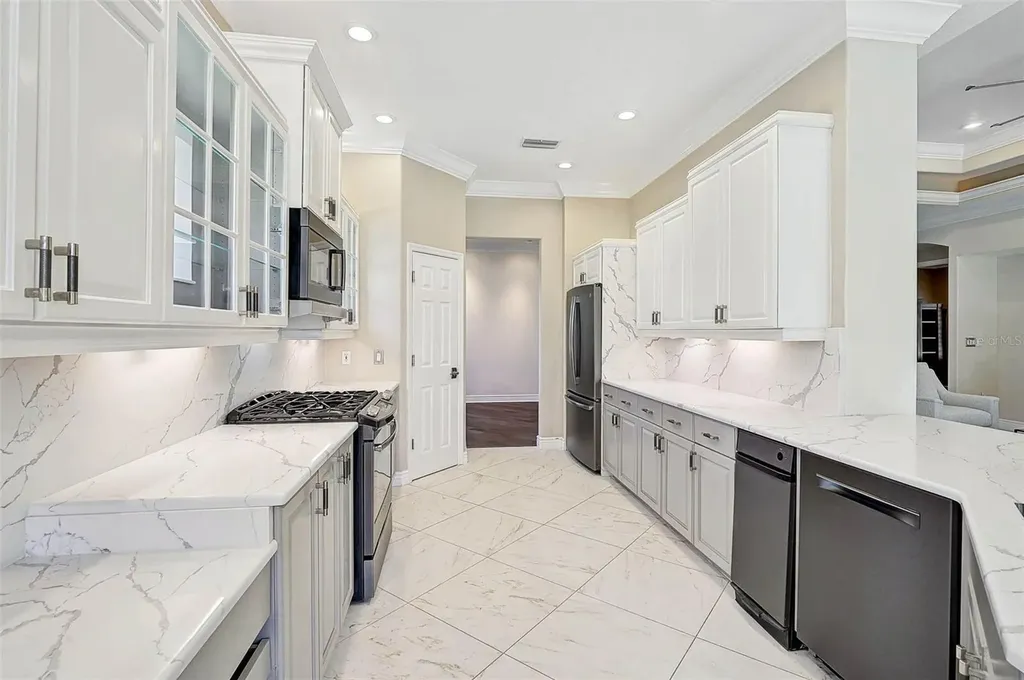 13 Bayhead Lane Osprey FL 34229