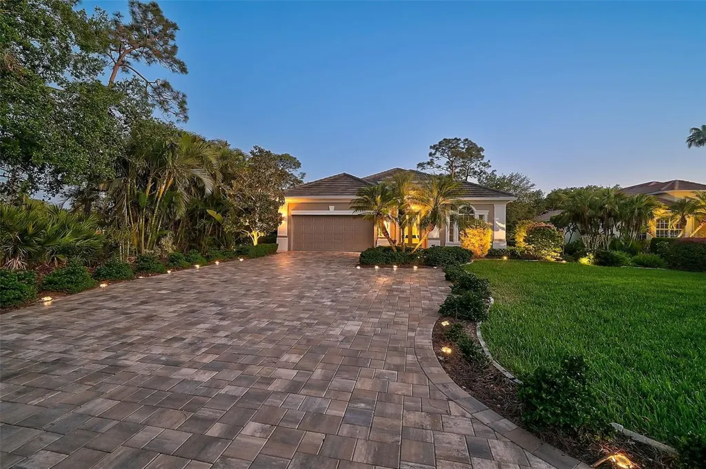 13 Bayhead Lane Osprey FL 34229