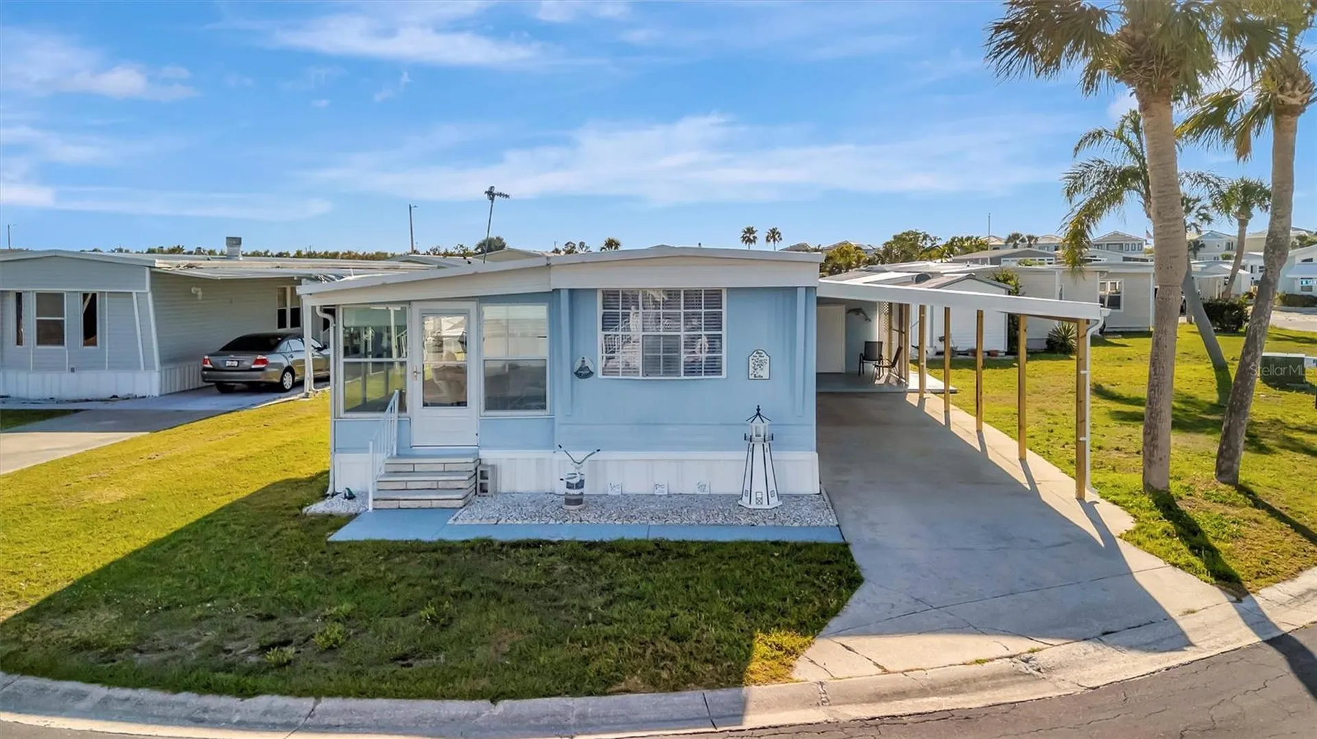 128 E Saint Johns Way Apollo Beach FL 33572