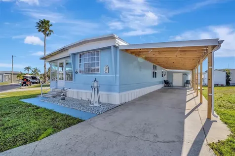 128 E Saint Johns Way Apollo Beach FL 33572