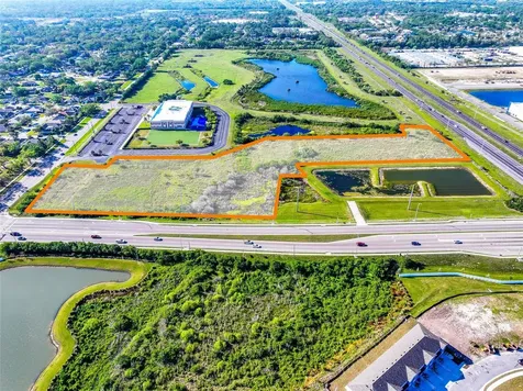4470 30th Street E Bradenton FL 34203