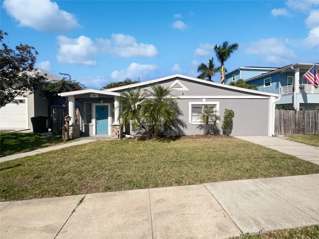 141 81st Avenue N St Petersburg FL 33702