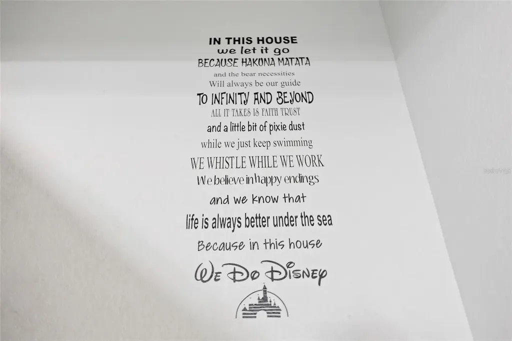 2724 Calabria Davenport FL 33897