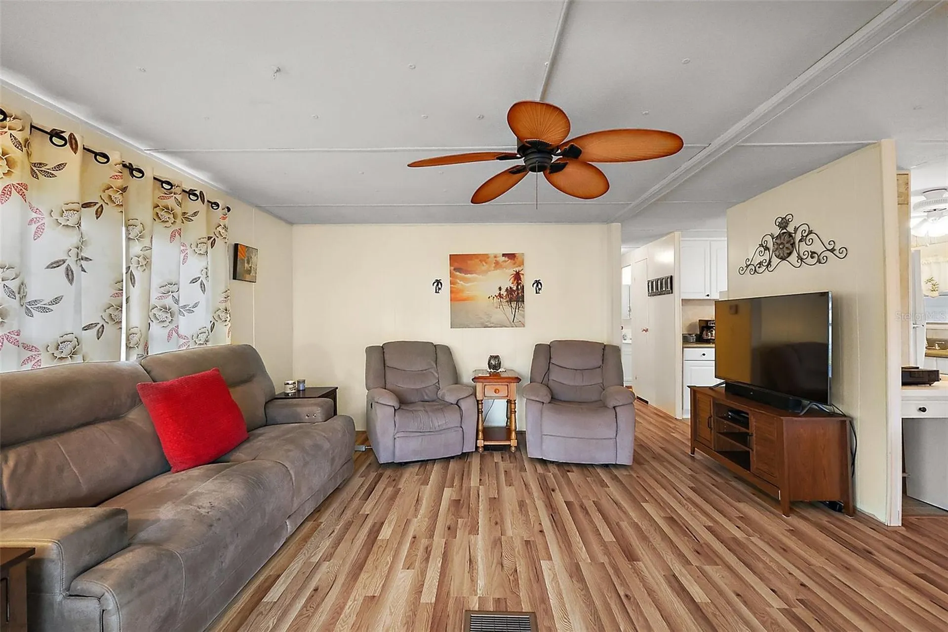668 Lori Drive Leesburg FL 34788