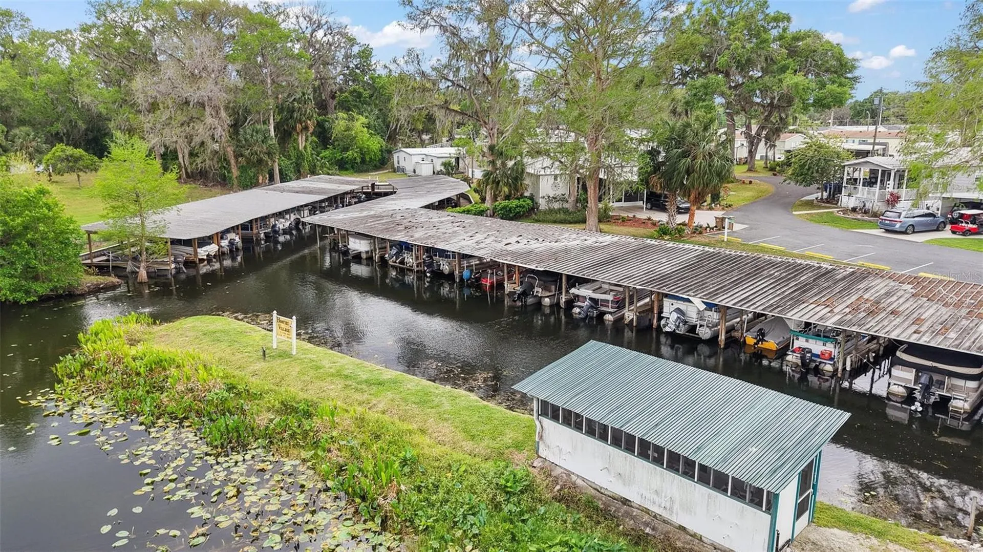 668 Lori Drive Leesburg FL 34788