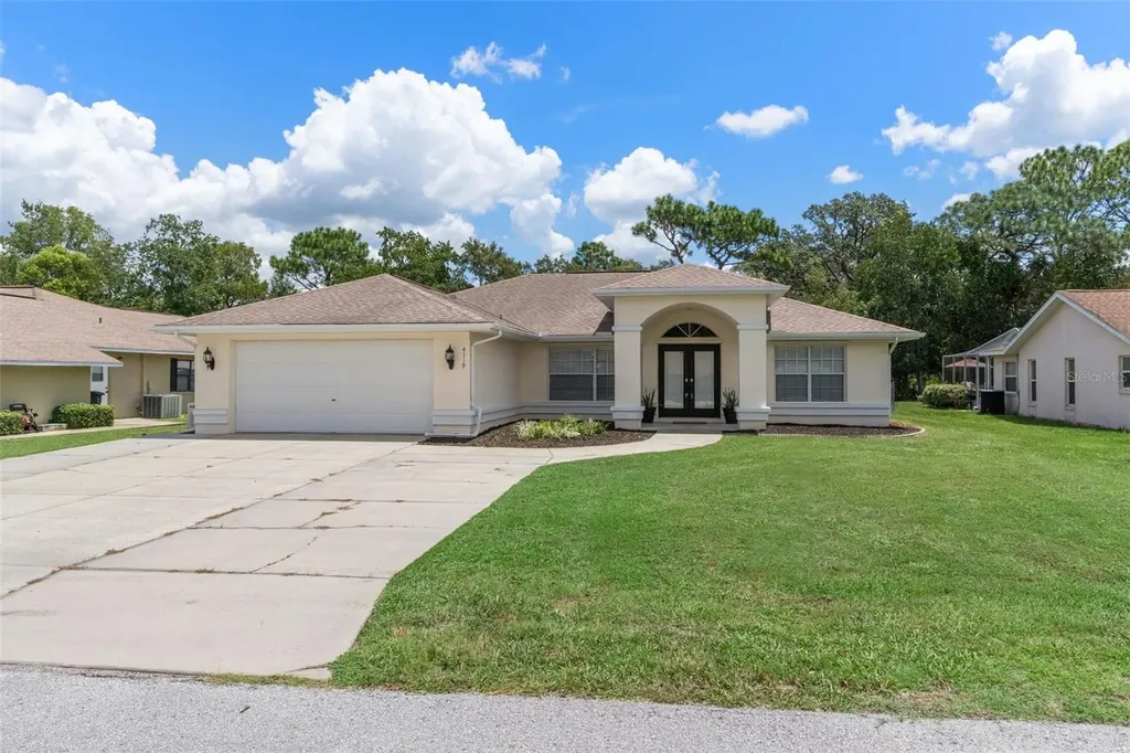 4119 S Winding Oaks Drive Homosassa FL 34446