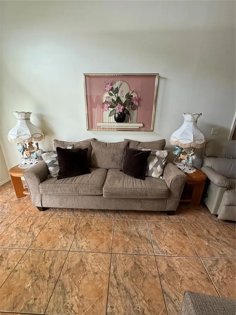105 Cattail Court Kissimmee FL 34743