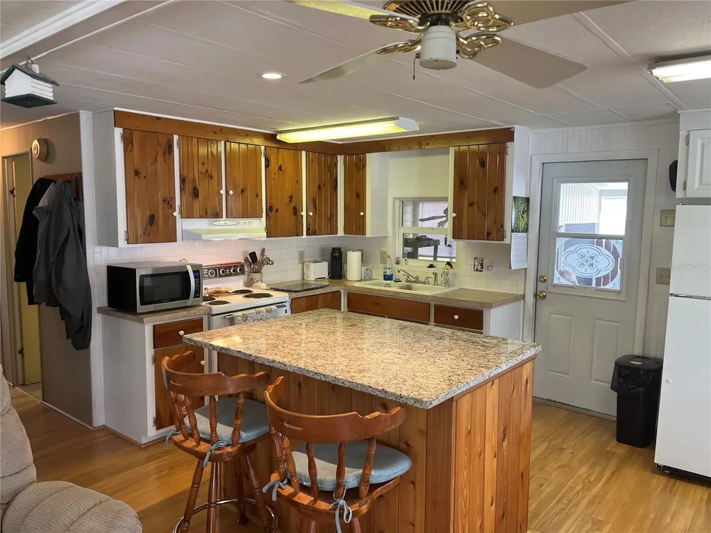 530 Via Veneto Venice FL 34285