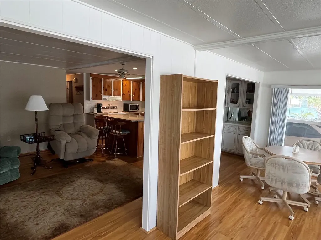 530 Via Veneto Venice FL 34285