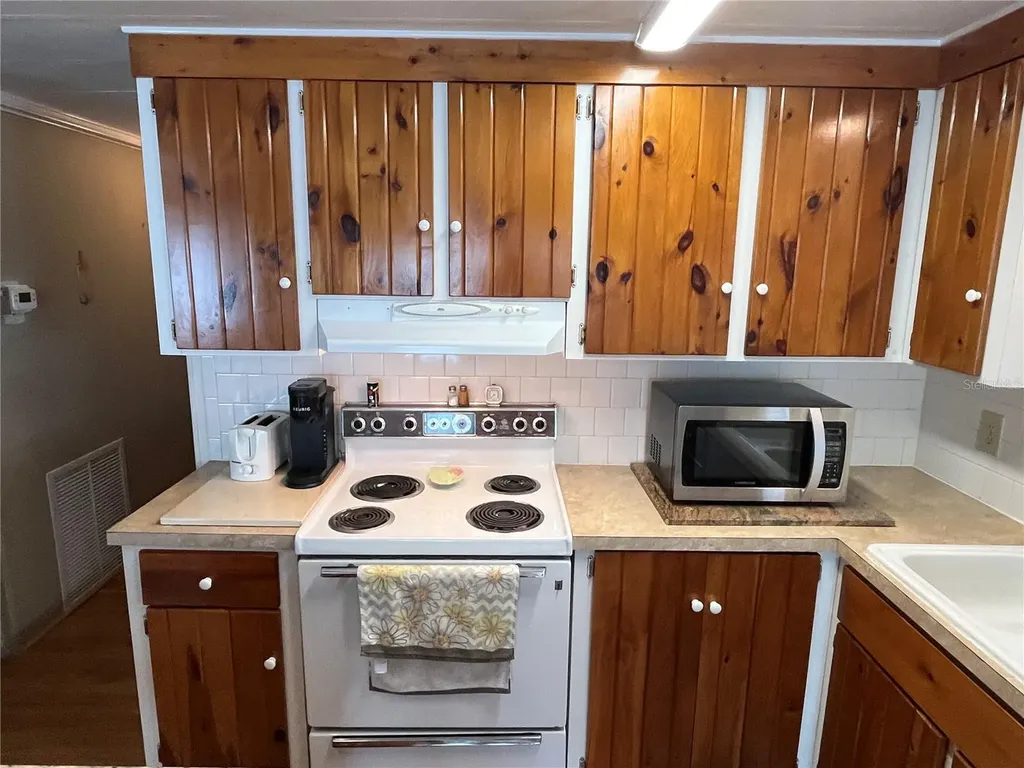 530 Via Veneto Venice FL 34285