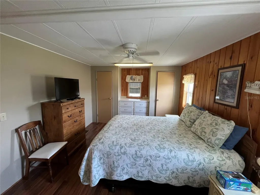 530 Via Veneto Venice FL 34285