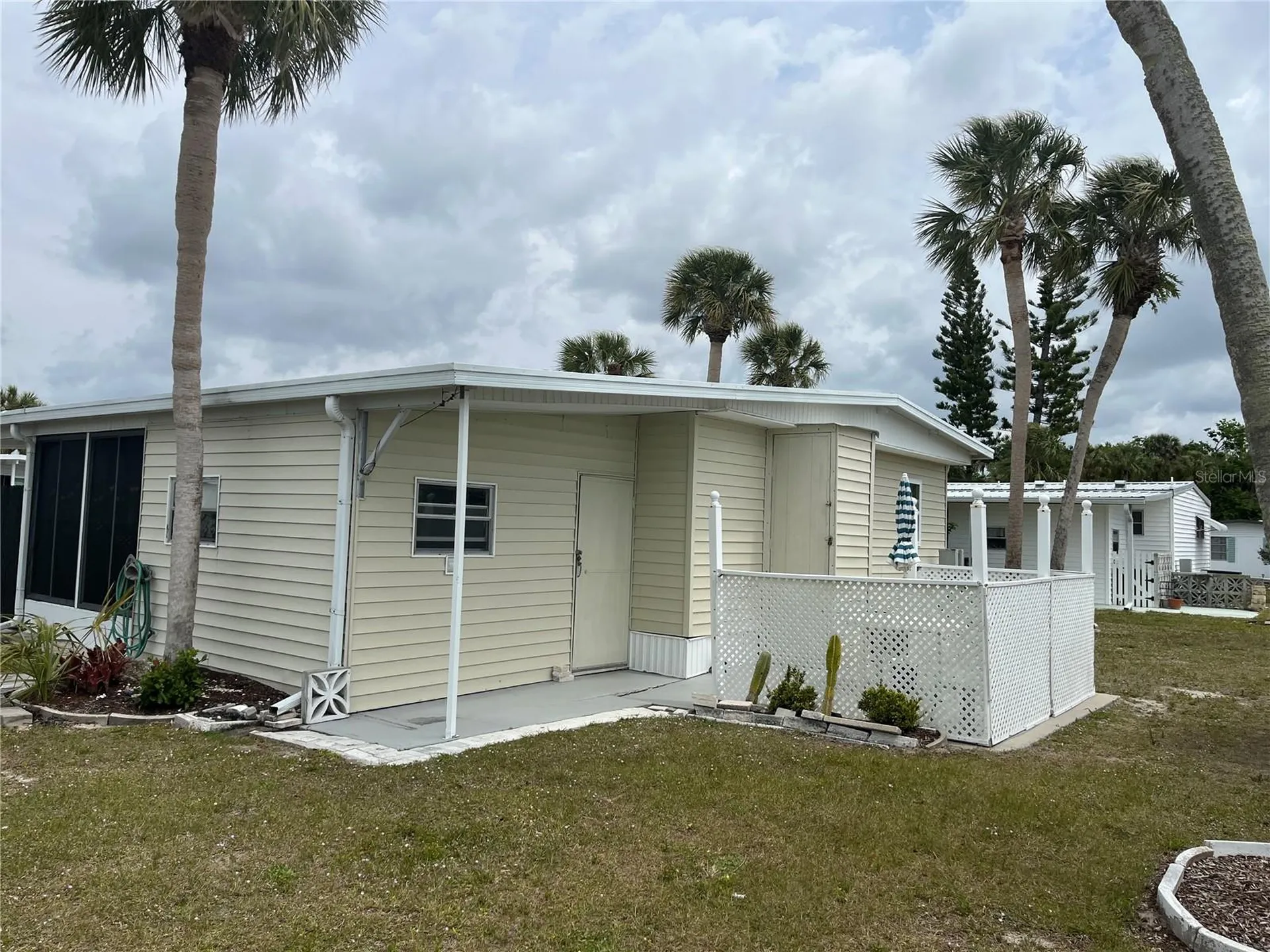 530 Via Veneto Venice FL 34285