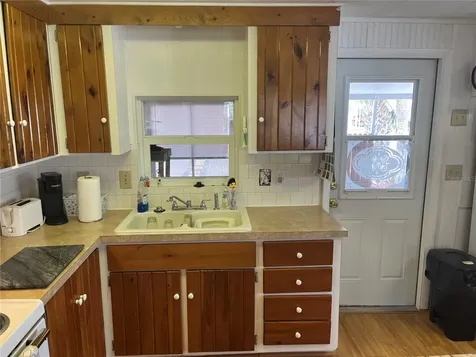 530 Via Veneto Venice FL 34285