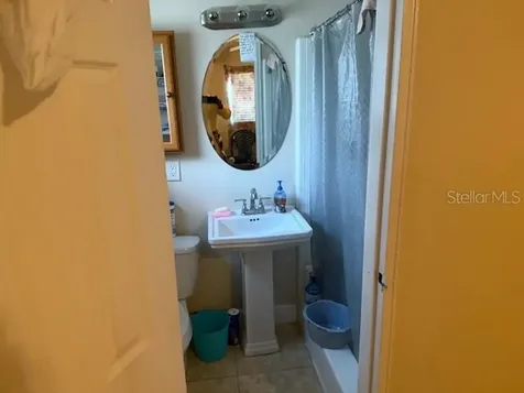 2108 Wolf Road Orlando FL 32808