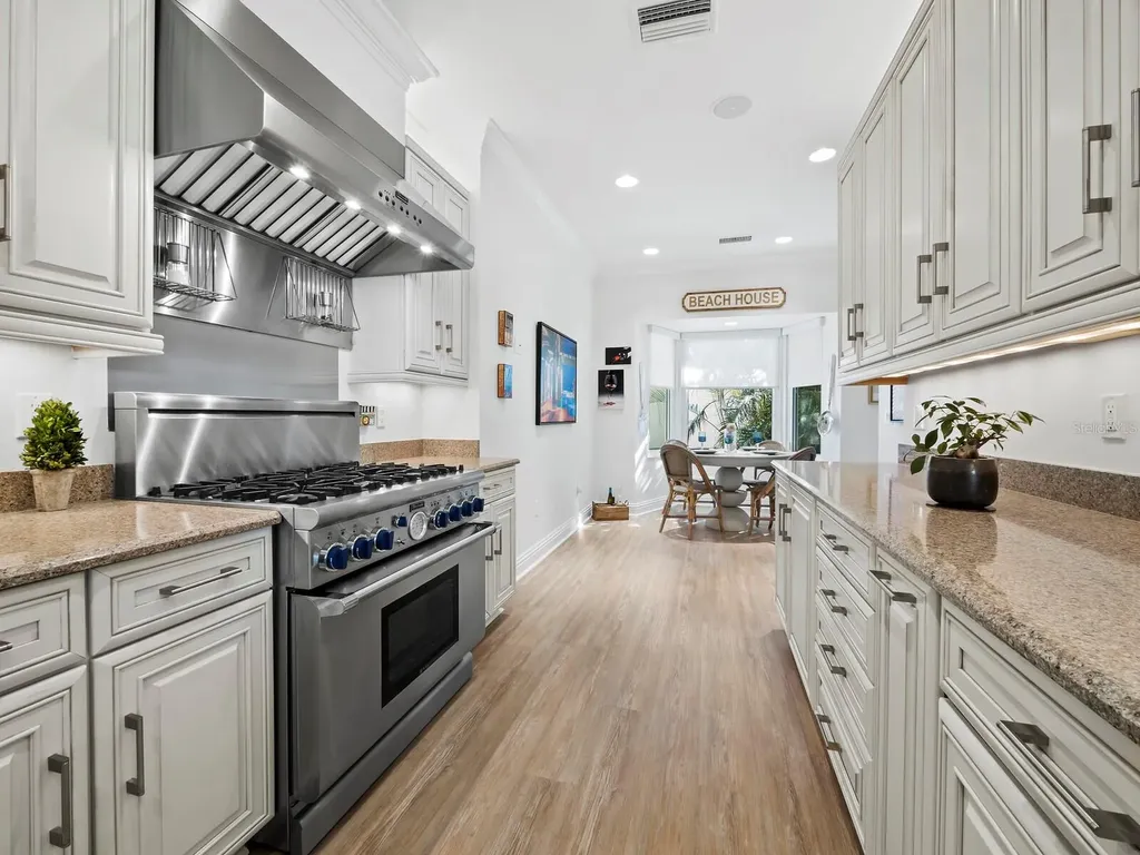 3322 Bayou Road Longboat Key FL 34228