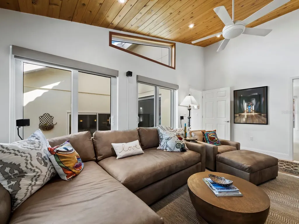 3322 Bayou Road Longboat Key FL 34228