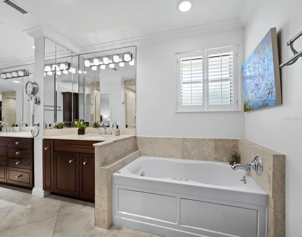 3322 Bayou Road Longboat Key FL 34228