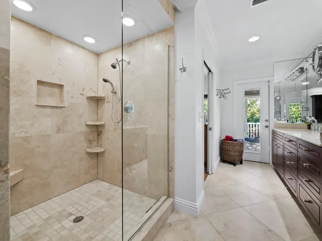 3322 Bayou Road Longboat Key FL 34228