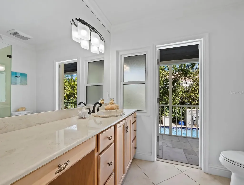 3322 Bayou Road Longboat Key FL 34228