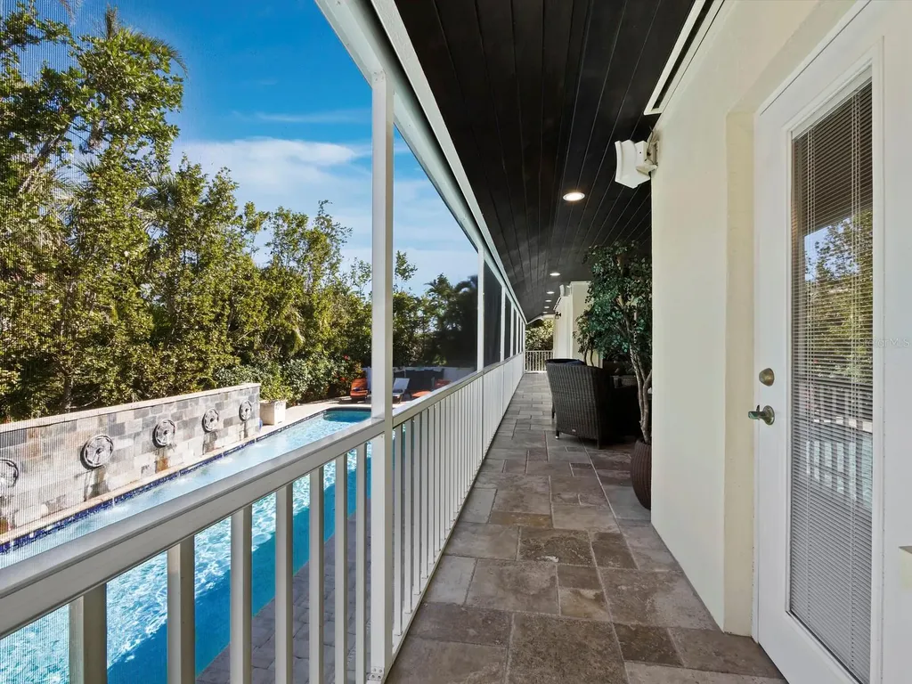 3322 Bayou Road Longboat Key FL 34228