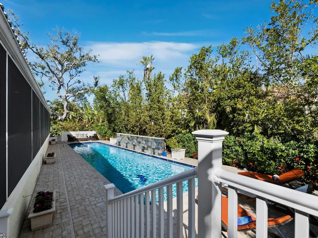 3322 Bayou Road Longboat Key FL 34228