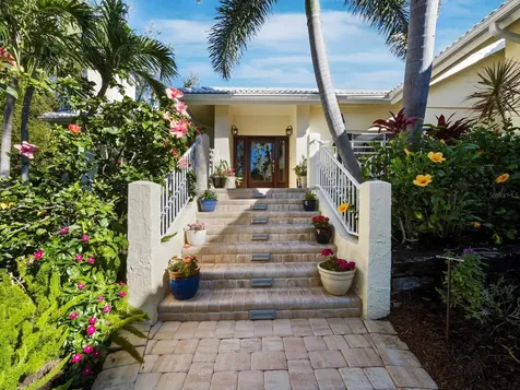 3322 Bayou Road Longboat Key FL 34228