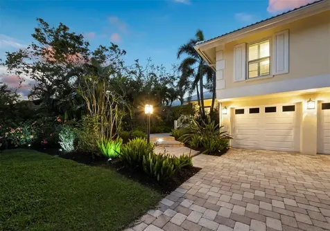 3322 Bayou Road Longboat Key FL 34228