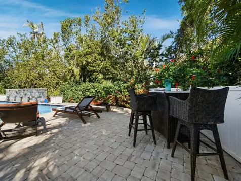 3322 Bayou Road Longboat Key FL 34228