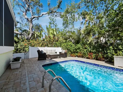 3322 Bayou Road Longboat Key FL 34228
